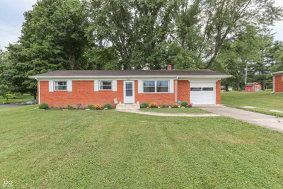 8025 Sycamore Road, Fairland