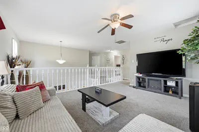 7301 Chestnut Hills Boulevard, Indianapolis - 18
