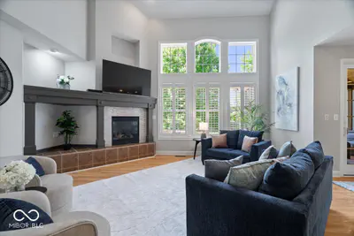 9661 Wading Crane Avenue, Fishers - 11