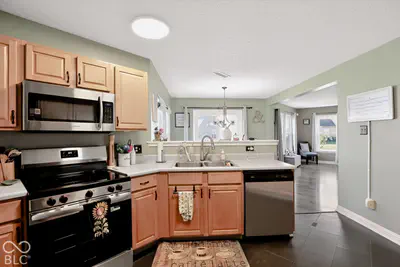 5739 Woodland Trace Boulevard, Indianapolis - 27
