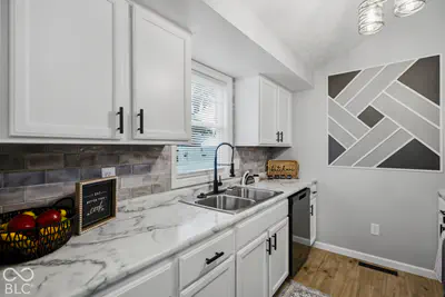 3920 Peppertree Lane, Columbus - 9