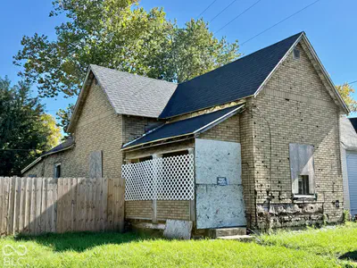 1538 Walnut Street, Anderson