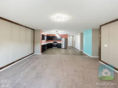 627 Derek Lane, Trafalgar - 26