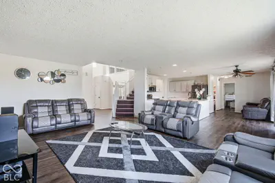 1881 Wynnewood Lane, Avon - 14