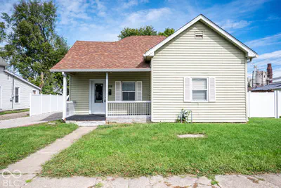 218 Mechanic Street, Shelbyville - 2
