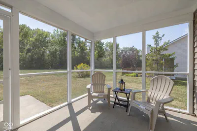 6129 Green Glade Drive, Whitestown - 21