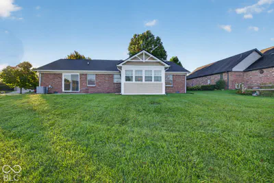 315 Wellington Parkway, Noblesville - 48