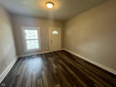 2114 Woodlawn Avenue, Indianapolis - 7