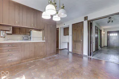 1715 Ridge Hill Lane, Indianapolis - 20