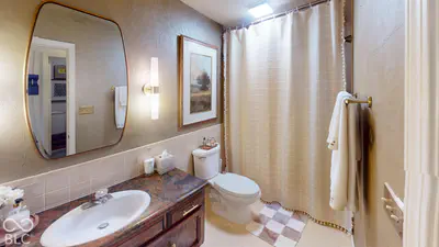 201 Bluffs Circle, Noblesville - 47