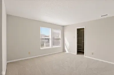 12882 Old Glory Drive, Fishers - 29