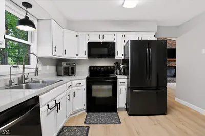 9140 Powderhorn Lane, Indianapolis - 13
