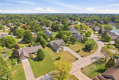 1909 Lakeside Lane, Indianapolis - 38