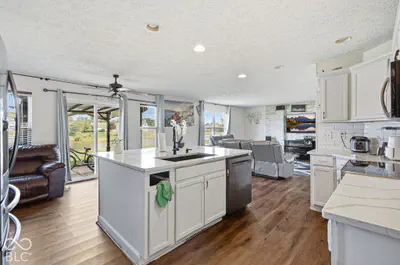 1881 Wynnewood Lane, Avon - 22