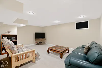 7203 Lakeside Drive, Indianapolis - 38