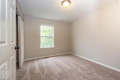 606 Bayberry Court, Bloomington - 23