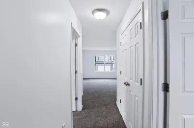 4818 Ladywood Bluff, Indianapolis - 31
