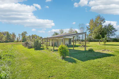 681 W County Road 1000 S, Clayton - 53