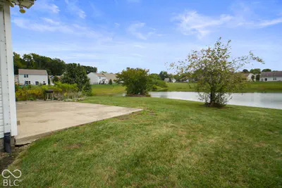 907 Amesbury Court, Indianapolis - 25