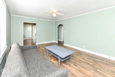 896 Young Street, Franklin - 6