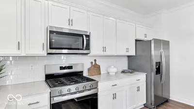 5550 Flat Hill Drive, Indianapolis - 15