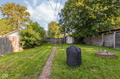 1212 Bradbury Avenue, Indianapolis - 32
