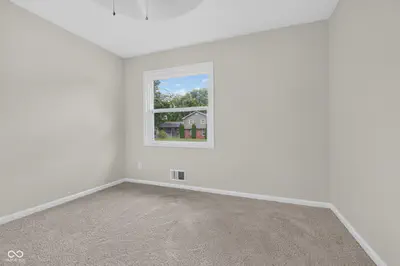 1407 Lawrence Road, Carmel - 43