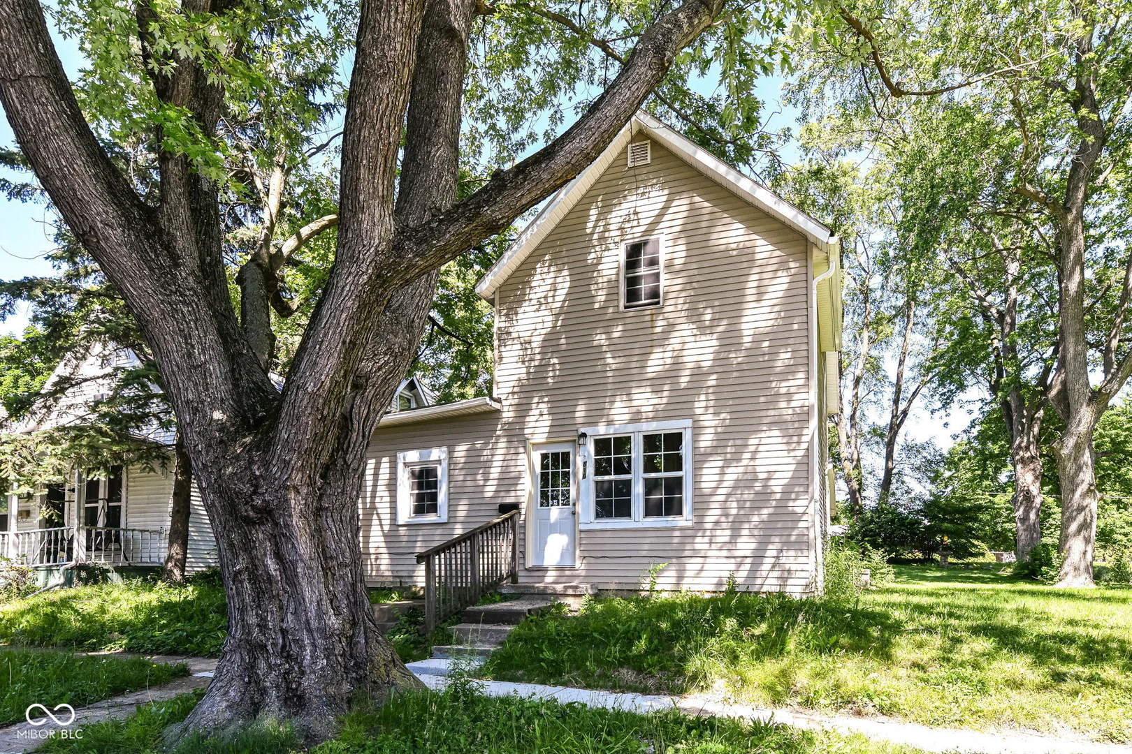 816 Chestnut Street, Anderson