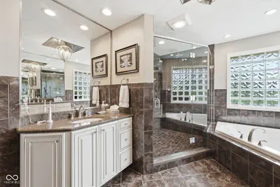 7101 Augusta Boulevard, Yorktown - 31