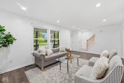 12202 Colbarn Place, Fishers - 7