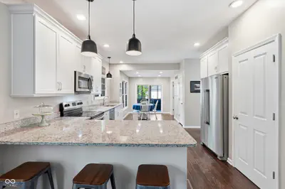 9801 Logan Lane, Fishers - 6