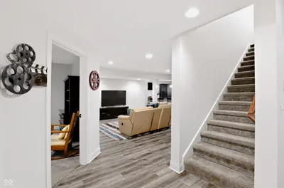 927 Racetime Road, Westfield - 85