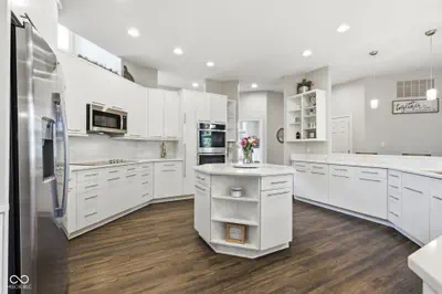 14682 Thor Run Drive, Fishers - 19