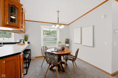 150 Sunset Court, Cicero - 10