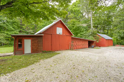 11090 County Road 225 W, Cloverdale - 52