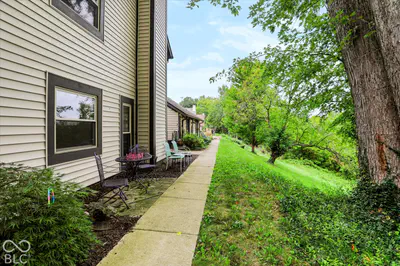 7670 Eagle Valley Pass, Indianapolis - 17