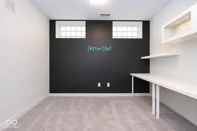 2132 N Pennsylvania Street, Indianapolis - 23