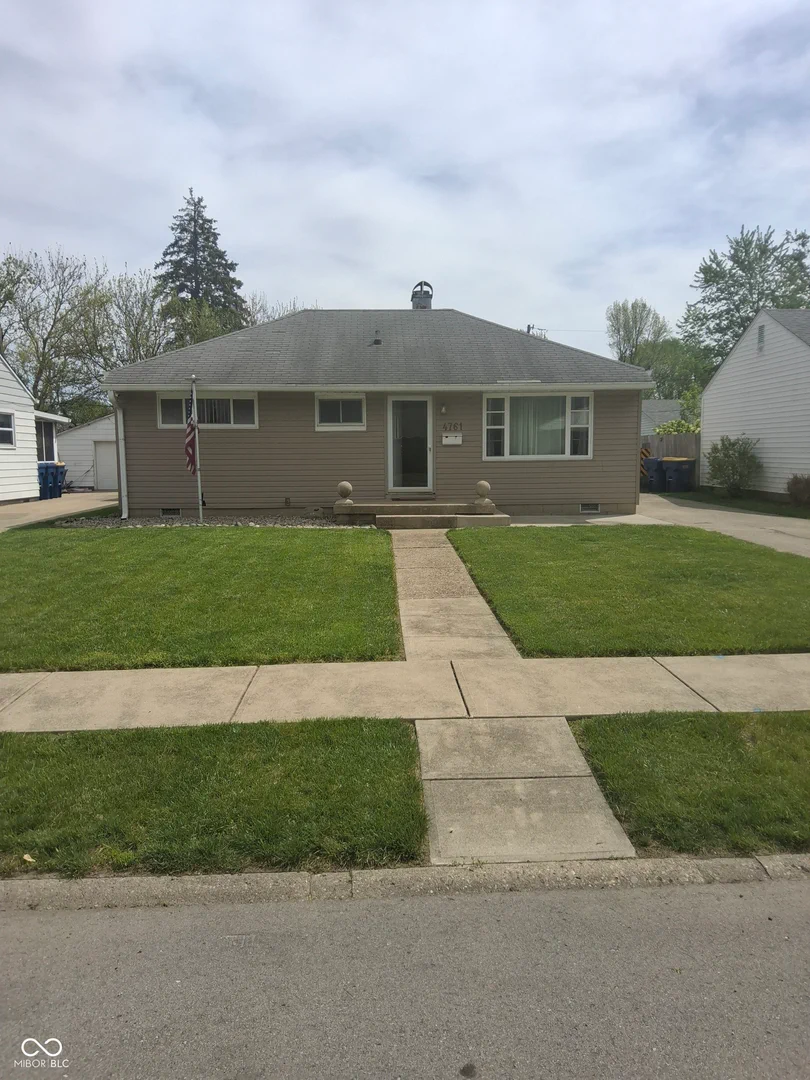 4761 Longworth Avenue, Lawrence