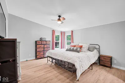 10418 County Road 250, Seymour - 12