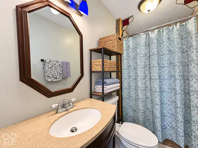 5149 Evergreen Lane, Gosport - 10