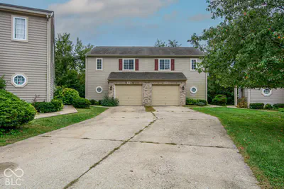 606 Bayberry Court, Bloomington