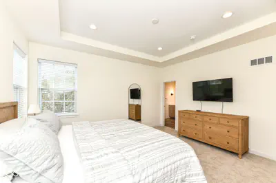 15679 Woodford Drive, Westfield - 19