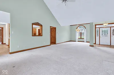 710 Willow Pointe South Drive, Plainfield - 13