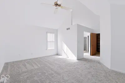 9450 Aberdare Drive, Indianapolis - 23