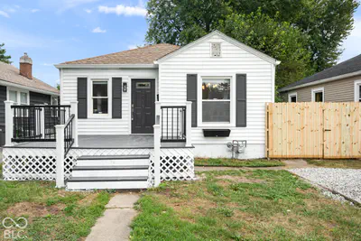 4911 Rosslyn Avenue, Indianapolis