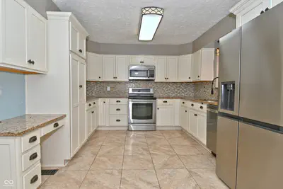 6641 W 15th Street, Indianapolis - 11
