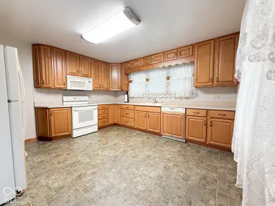 14718 N State Road 9, Hope - 5