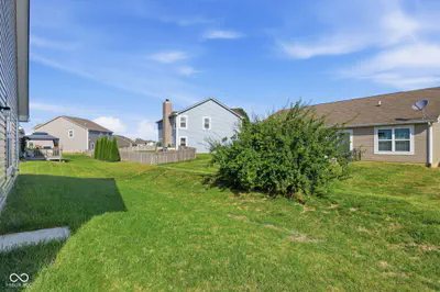 6430 W Mulberry Way, Greenfield - 29