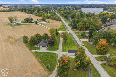 22585 Vos Hiatt Avenue, Cicero - 57