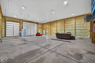 7853 County Road 1200, Seymour - 67